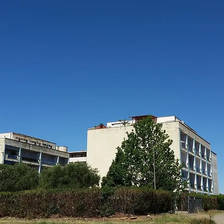 Lucania Mia شقة